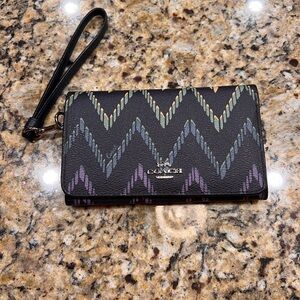 Coach wristlet/clutch